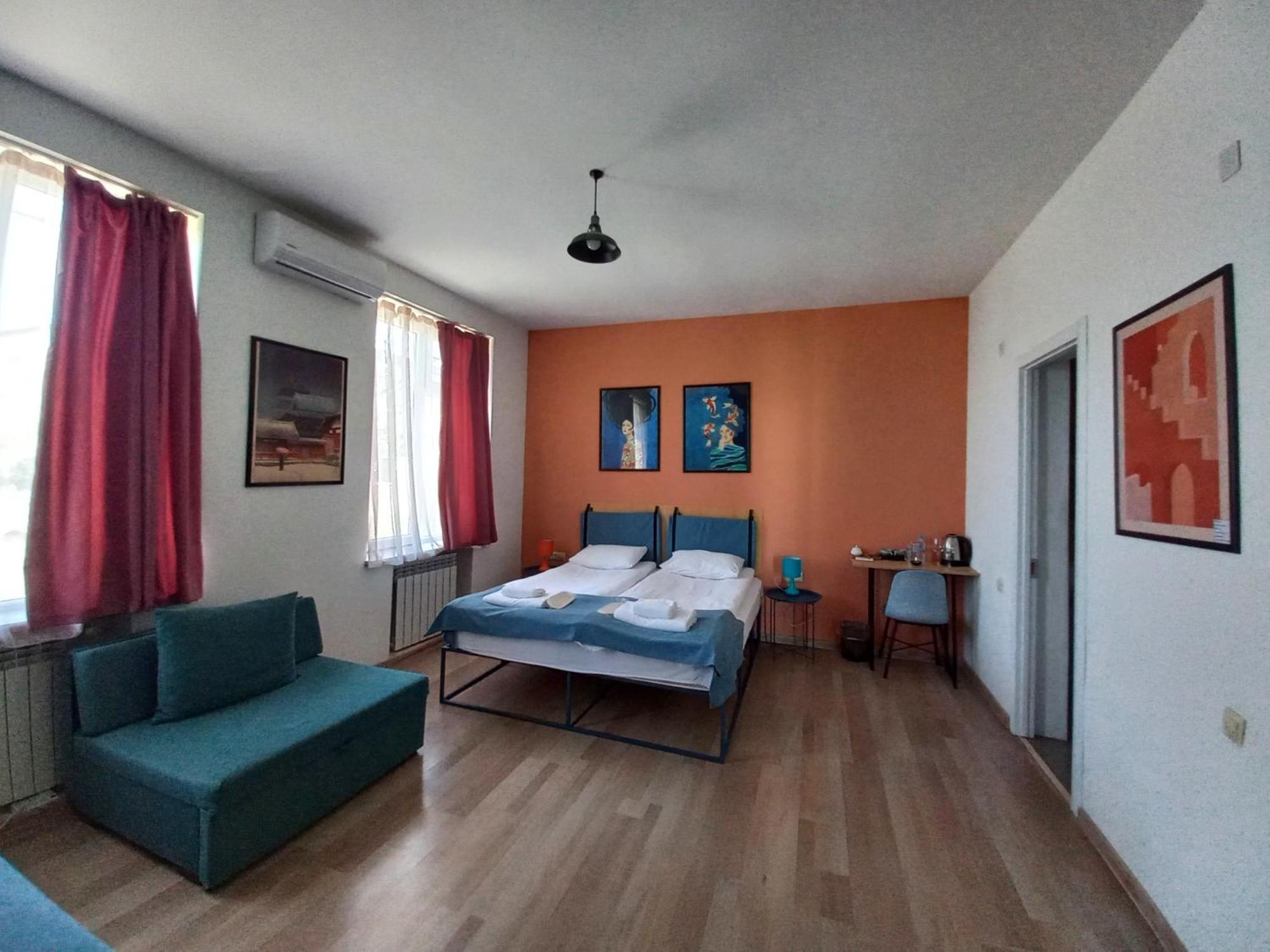 Hestia - Hotel, Wine And View Telavi Bilik gambar