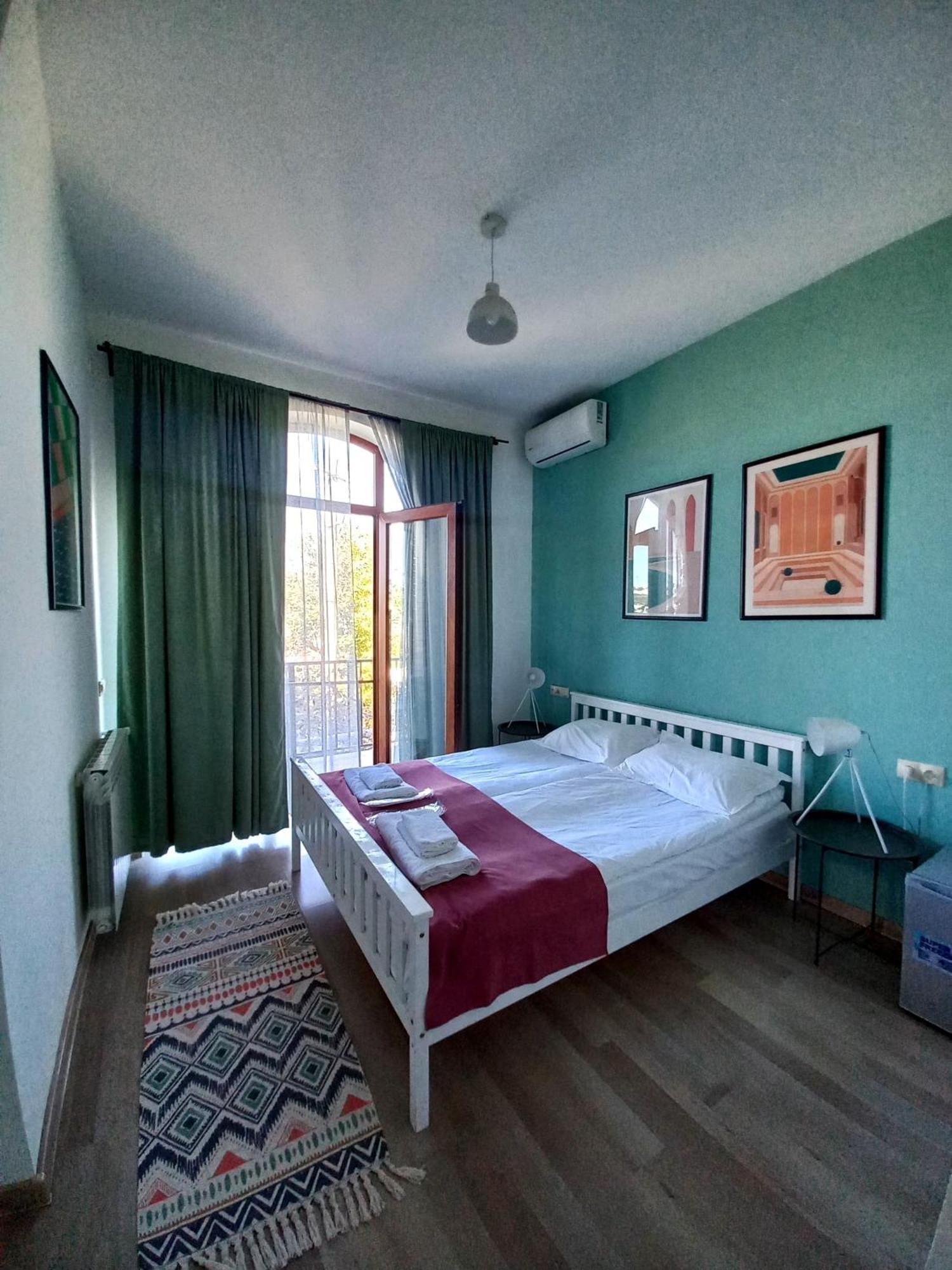 Hestia - Hotel, Wine And View Telavi Bilik gambar